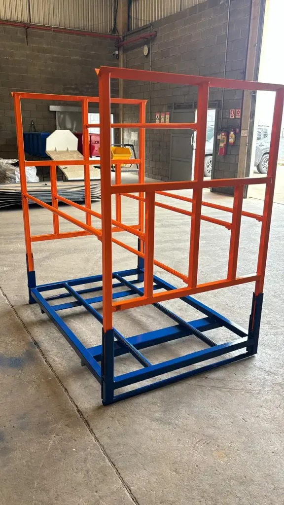 acacia racks personalizados